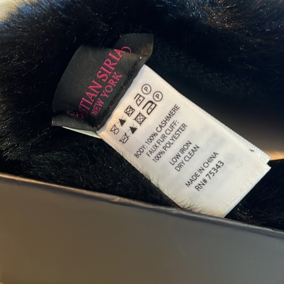 NEW Christian Siriano New York 2-Ply Cashmere Gloves with Faux-Fur Trim In Black - Picture 5 of 8